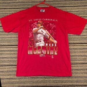 MARK MCGWIRE St. Louis Cardinals MLB Cotton Red White Sz L Mens T Shirt‎ 90s VTG